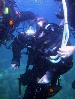 Matt Johnston on his first open-water dive off the Florida Keys in November 2006, setting the record for the world’s first ventilator-dependent quadriplegic to dive in the ocean. (Photos courtesy of Florida Keys History of Diving Museum)