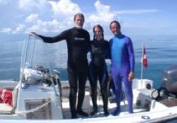 In 2004 Fabian Cousteau, grandson of Nedimyer’s early inspiration, went diving with him and his daughter Kelly to film a documentary.