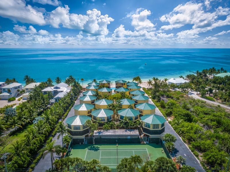 Cocoplum beach & tennis CLUB AND marina - Image 1