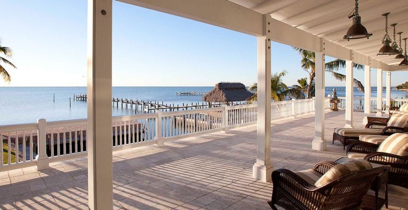 THE caribbean resort - Image 3