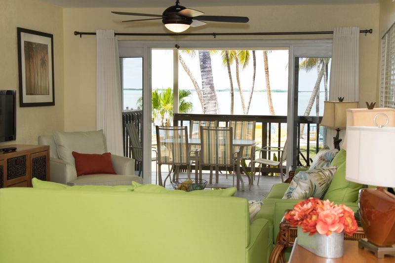 BAY harbor & coconut BAY resort - Image 3