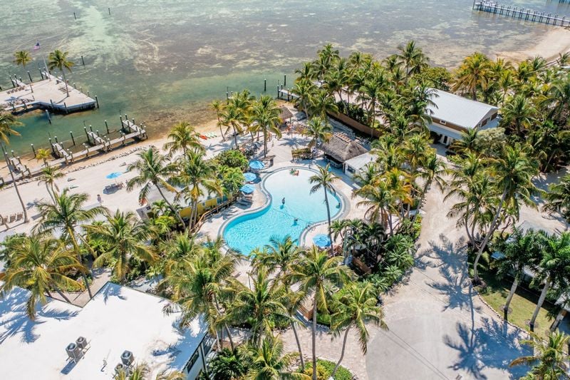 LA siesta resort & villas - Image 4